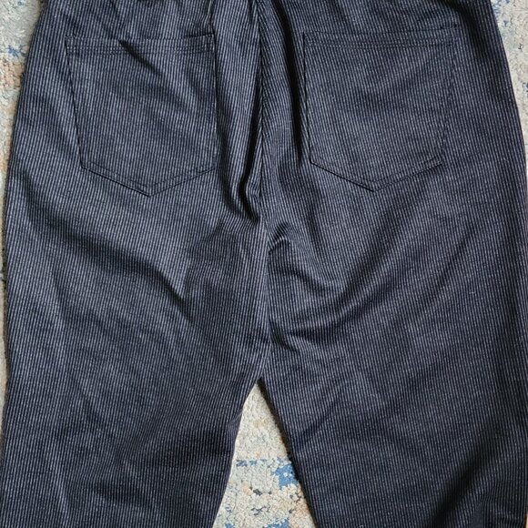 Max studio side medium slim leg stretch pant nwt - Picture 4 of 5